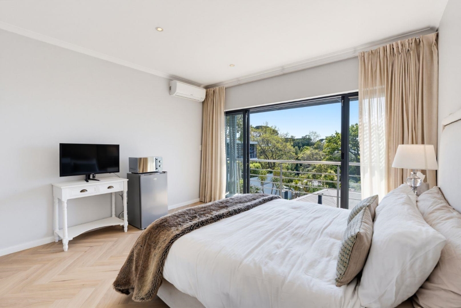 3 Bedroom Property for Sale in Higgovale Western Cape